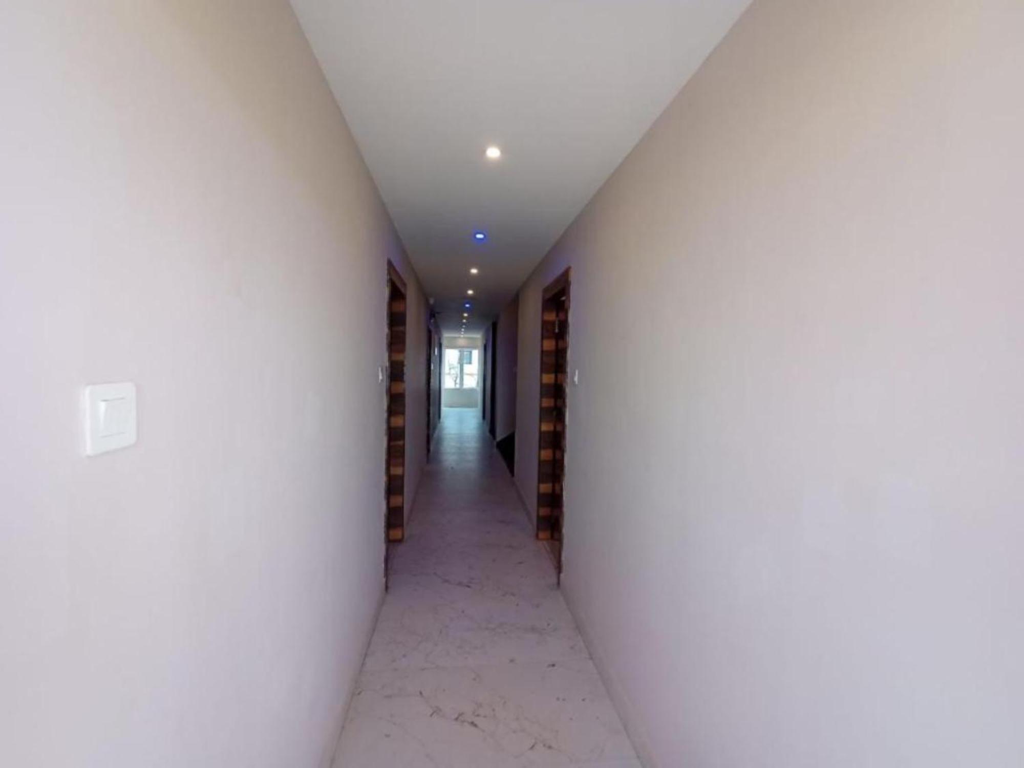 Hotel Park View - Lift Facilities- Near Sea Beach Best Choice Of Travellers By Morservices Puri Eksteriør bilde