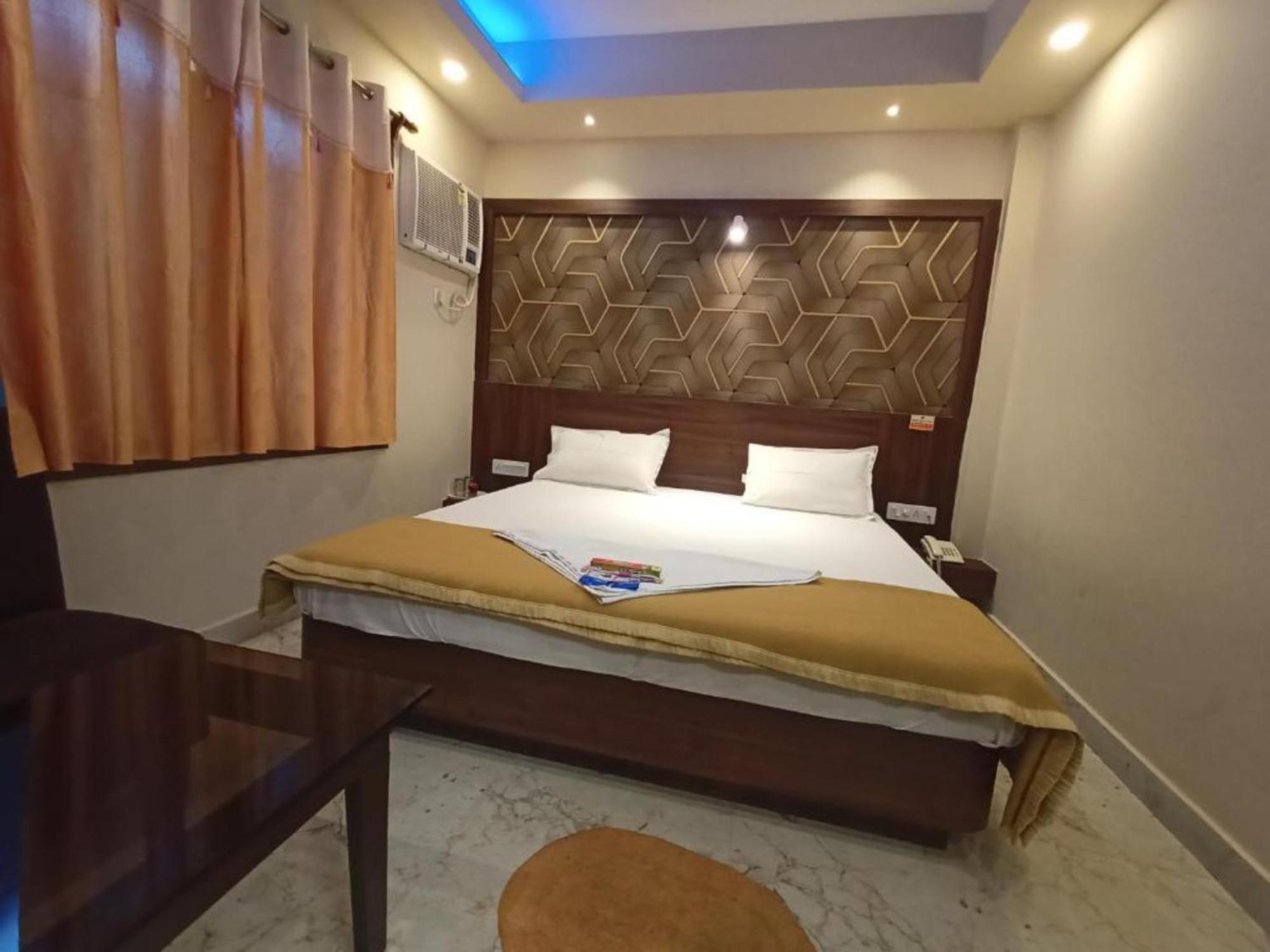 Hotel Park View - Lift Facilities- Near Sea Beach Best Choice Of Travellers By Morservices Puri Eksteriør bilde